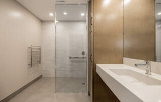 Curb-less shower: Universal design bathroom