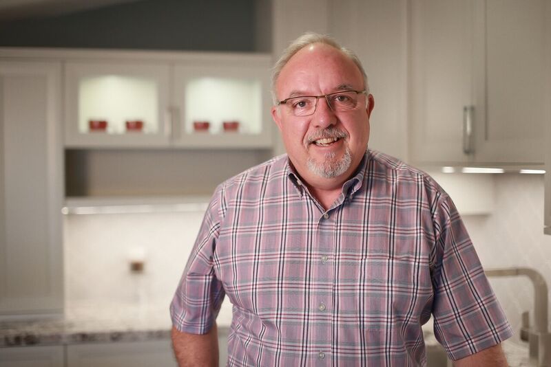 Glen Prairie, Kitchen Designer
