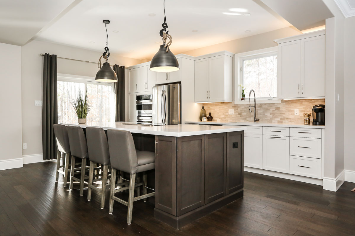 Two tone transitional kitchen design barrie ontario