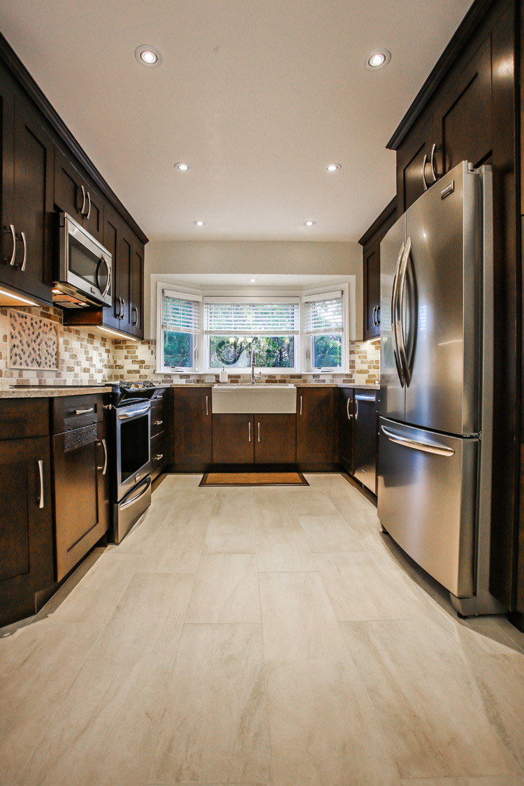 Transitional kitchen design and renovation total living concepts in barrie ontario