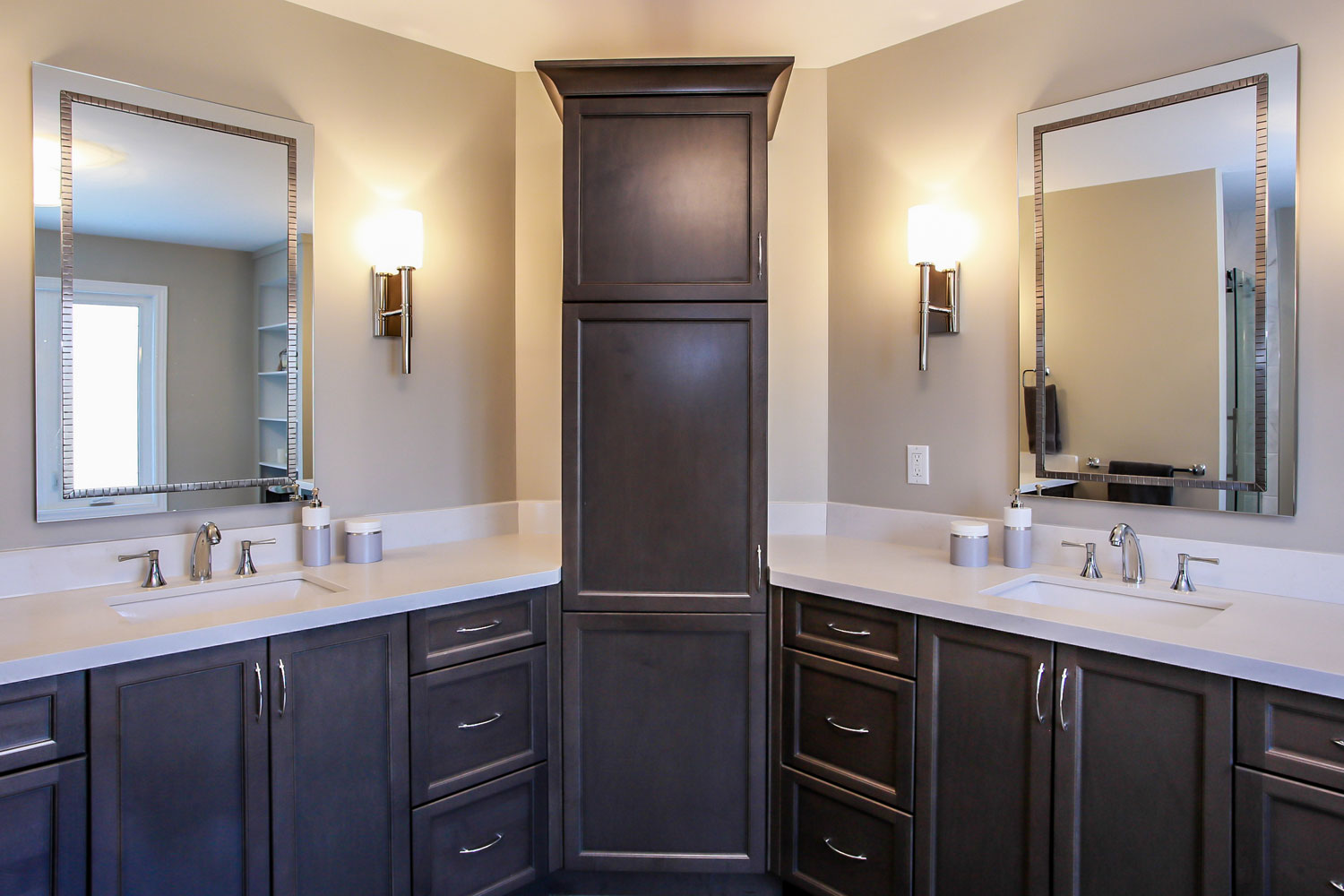 Ensuite renovation with dual vanities - Total Living Concepts barrie ontario